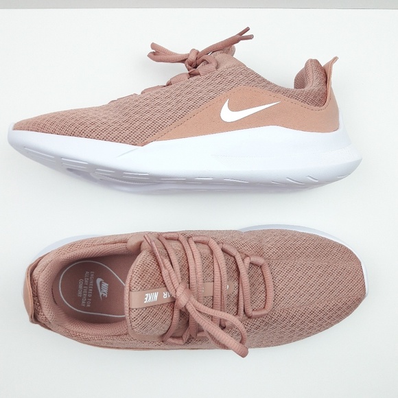 Nike Shoes - NWOT Nike Viale Women's Running Shoes Sz 8